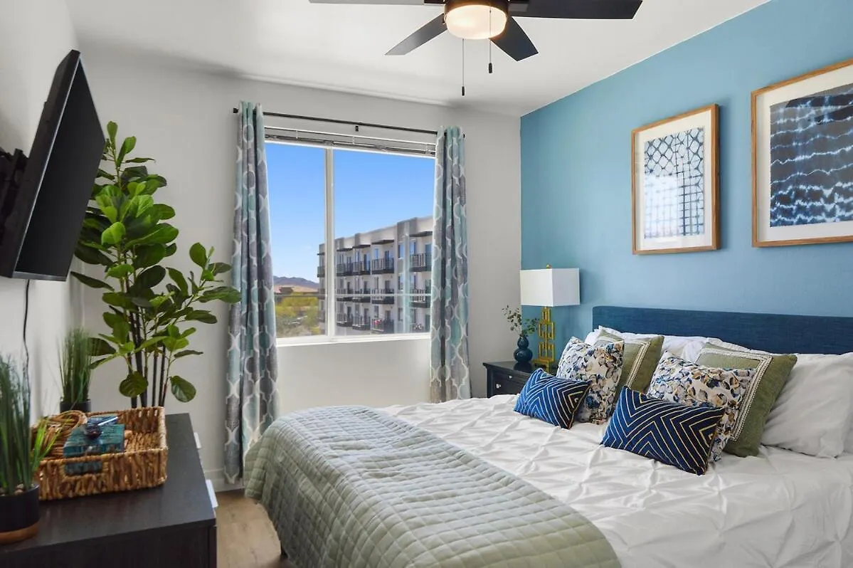 Апартаменты New Sleeps 4 King Bed 5Min To Shop, Dine, &Golf S331 Скоттсдейл