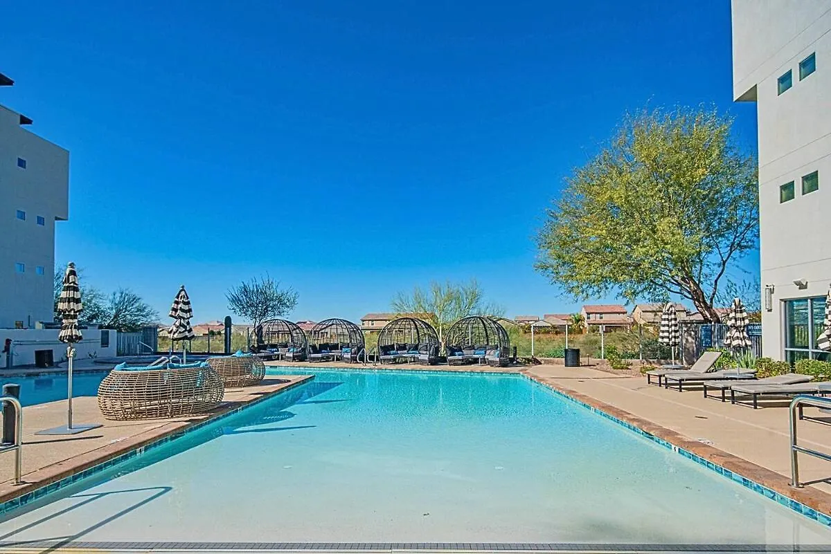Апартаменты New Sleeps 4 King Bed 5Min To Shop, Dine, &Golf S331 Скоттсдейл США