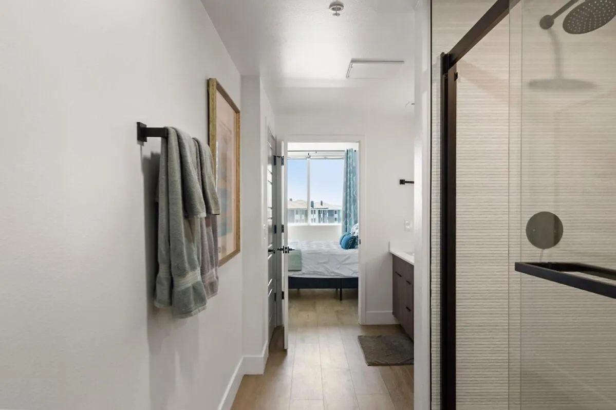 Апартаменты New Sleeps 4 King Bed 5Min To Shop, Dine, &Golf S331 Скоттсдейл США