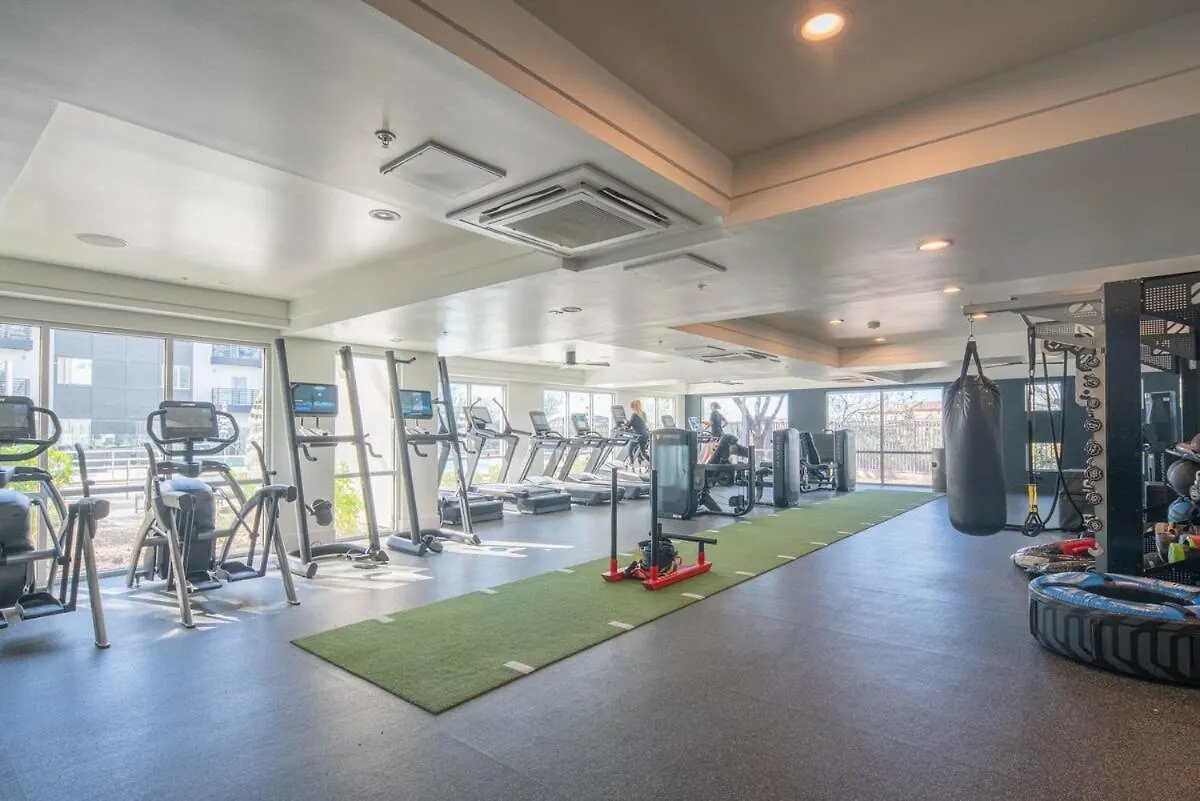 Апартаменты New Sleeps 4 King Bed 5Min To Shop, Dine, &Golf S331 Скоттсдейл США